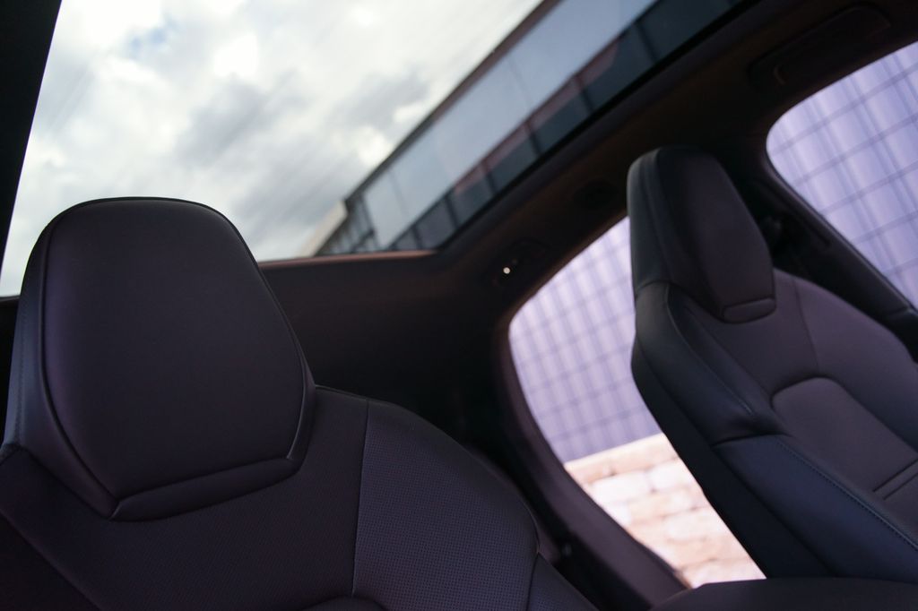 Porsche Cayenne 2025