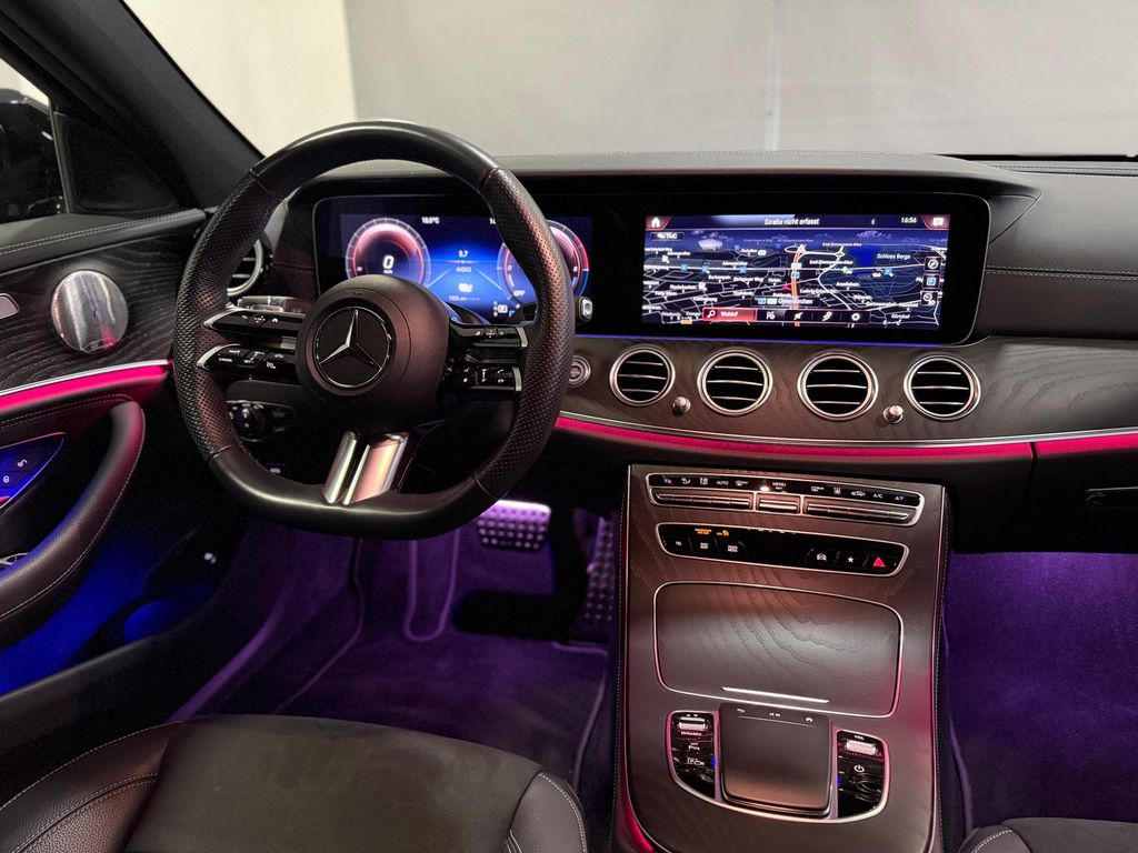 Mercedes-Benz E 300 2022