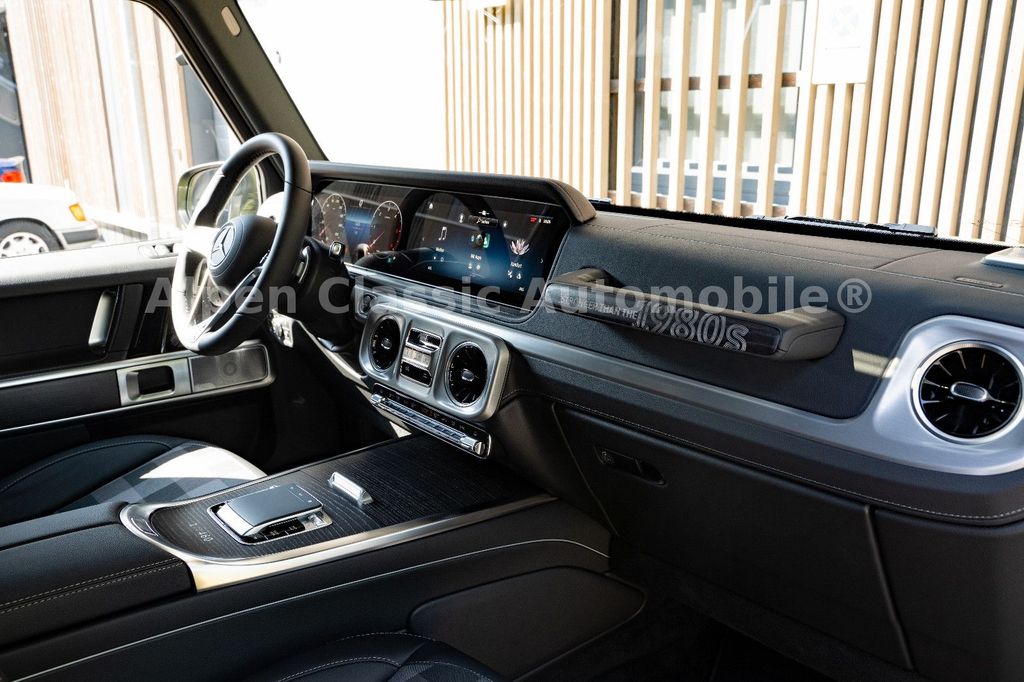 Mercedes-Benz 450 2025