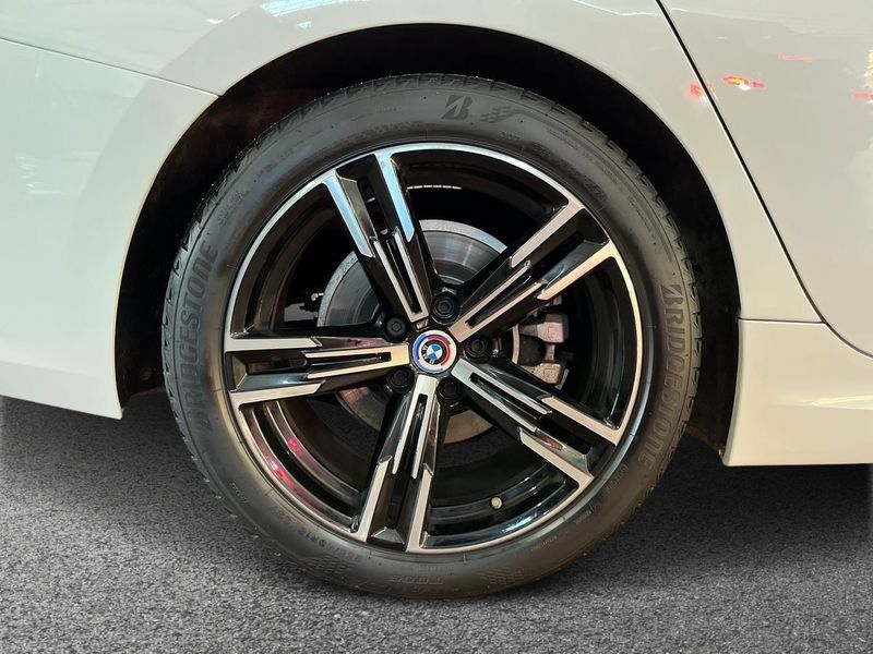 BMW 320 2023