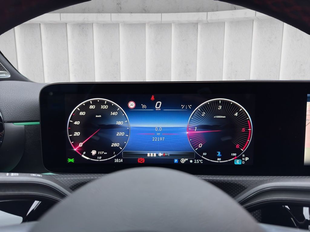 Mercedes-Benz A 220 2024