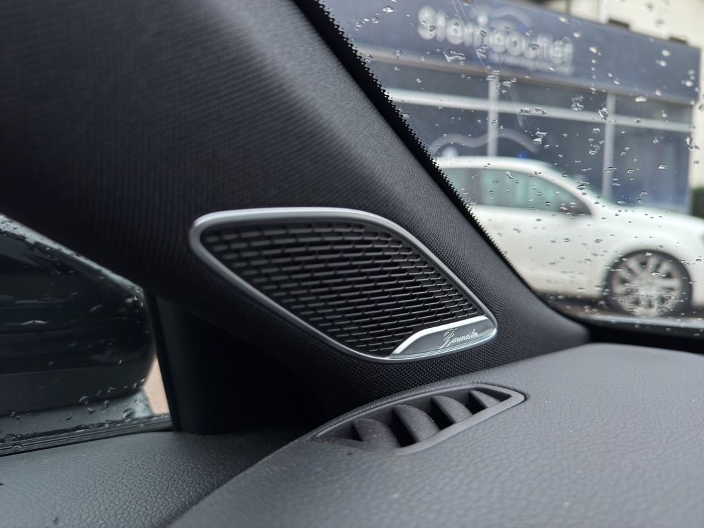 Mercedes-Benz A 220 2024