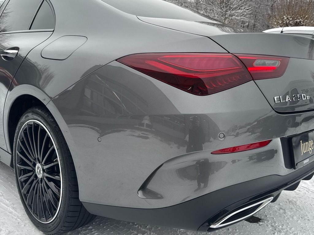 Mercedes-Benz CLA 250 2025