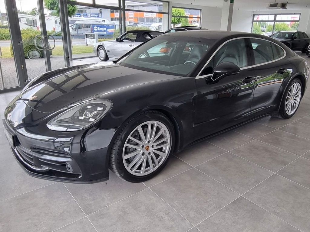 Porsche Panamera 2020