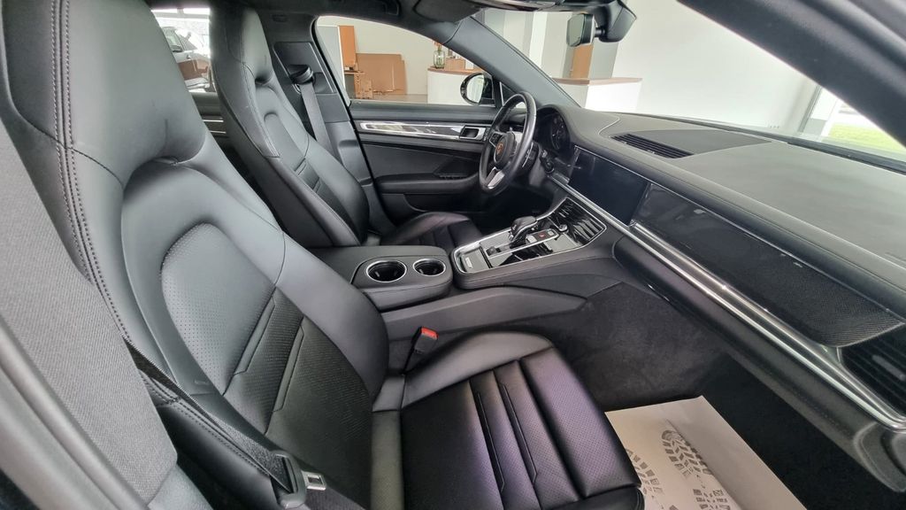 Porsche Panamera 2020