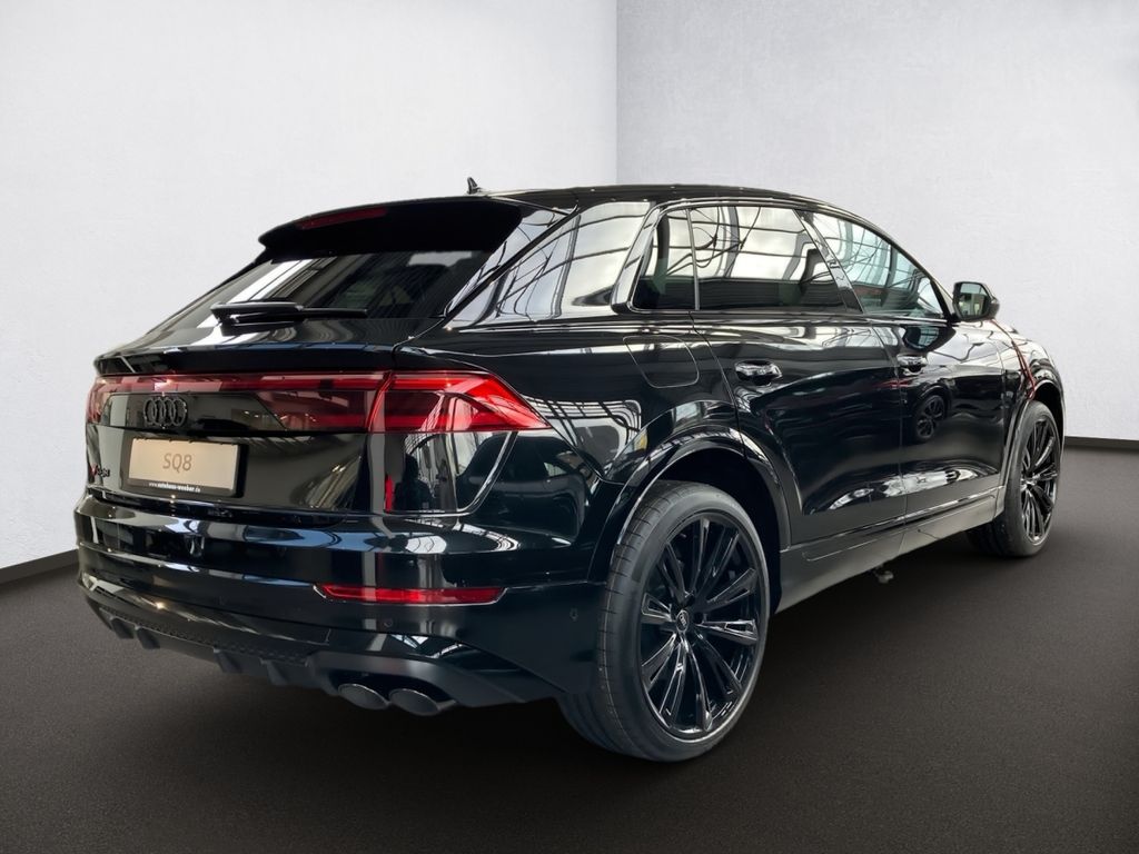 Audi SQ8 2025