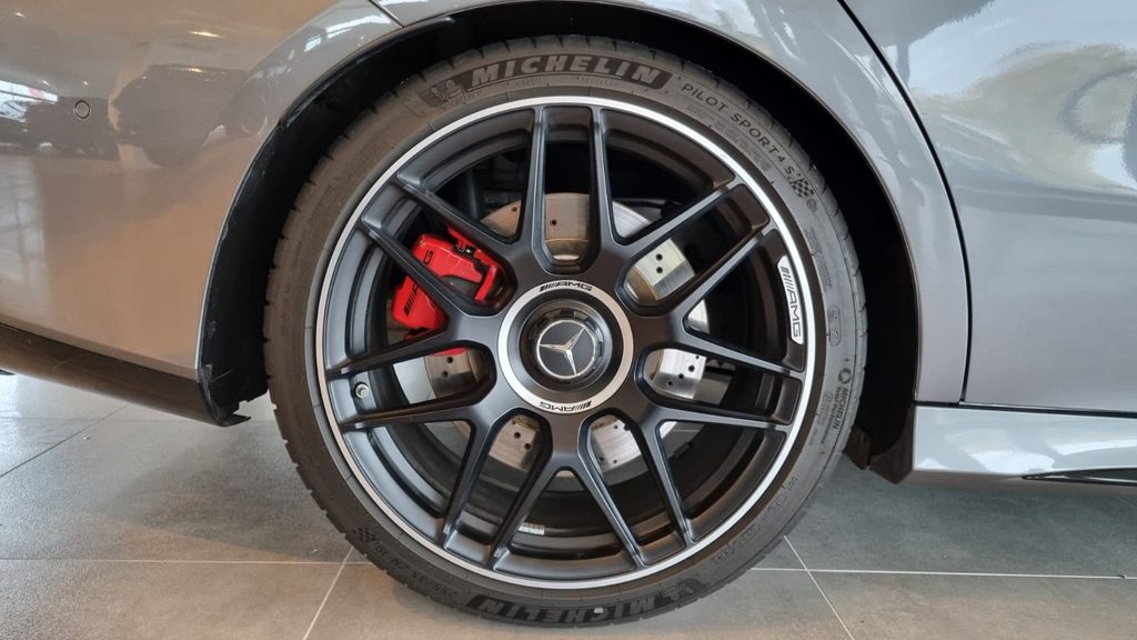 Mercedes-Benz CLA 45 AMG 2024