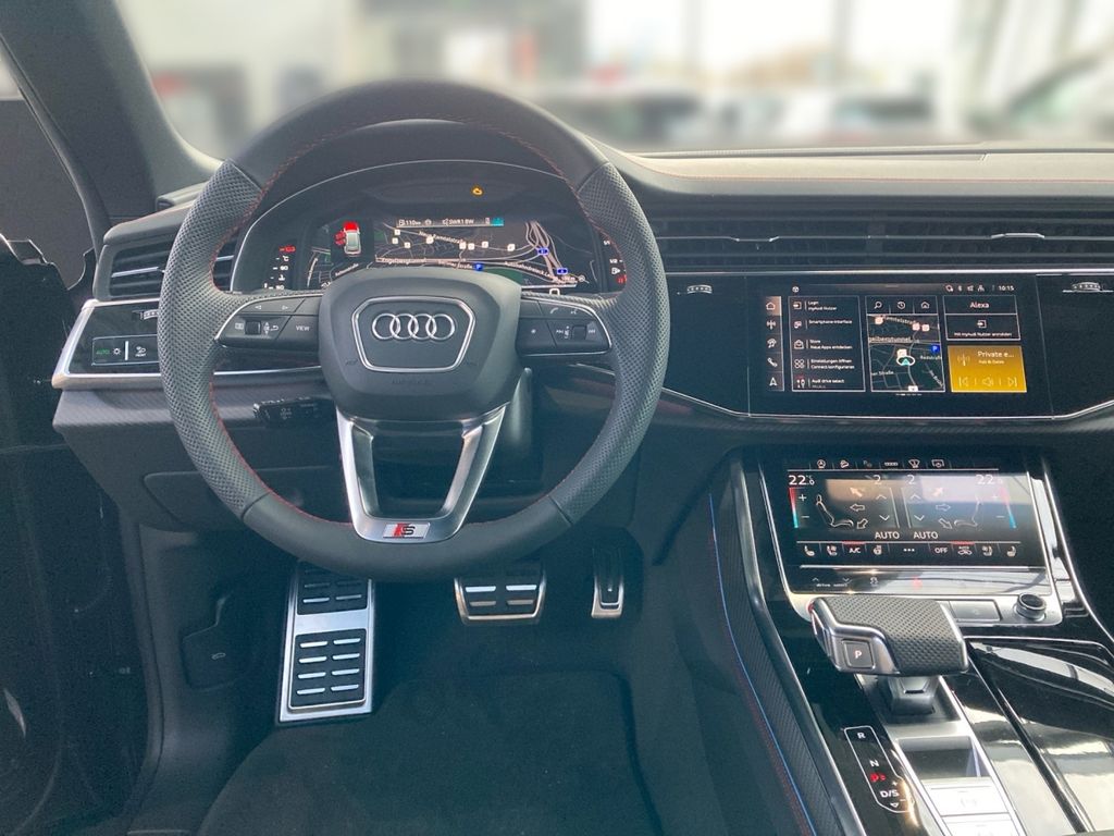 Audi SQ8 2025
