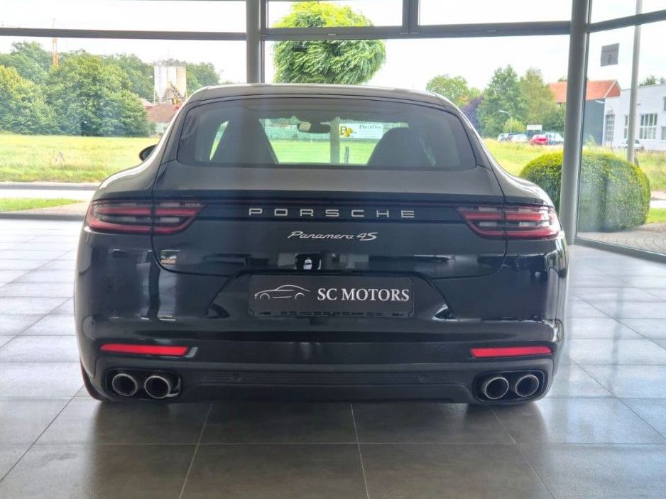 Porsche Panamera 2020