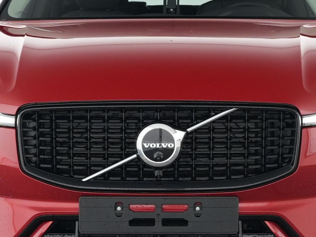 Volvo XC60 2025