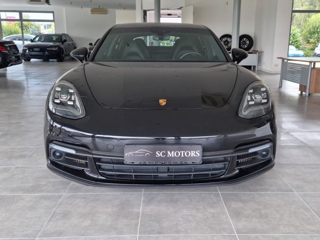 Porsche Panamera 2020