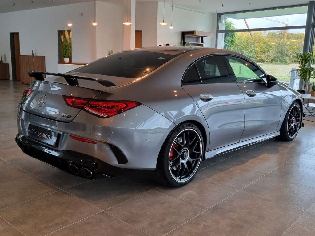 Mercedes-Benz CLA 45 AMG 2024