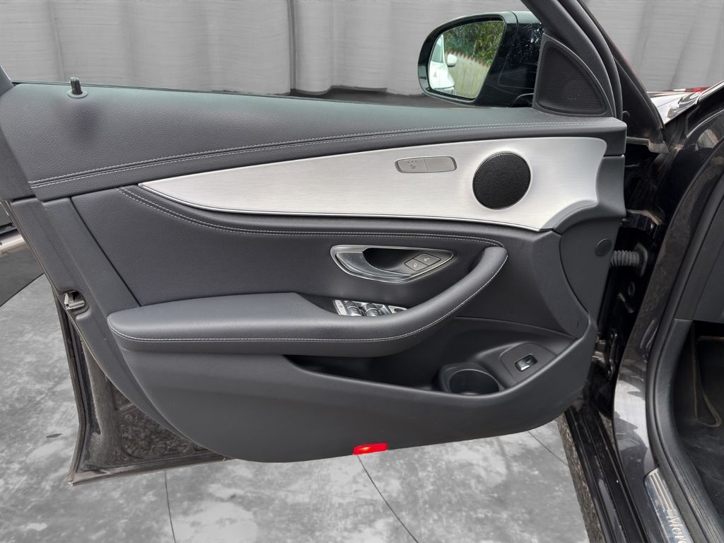 Mercedes-Benz E 300 2020