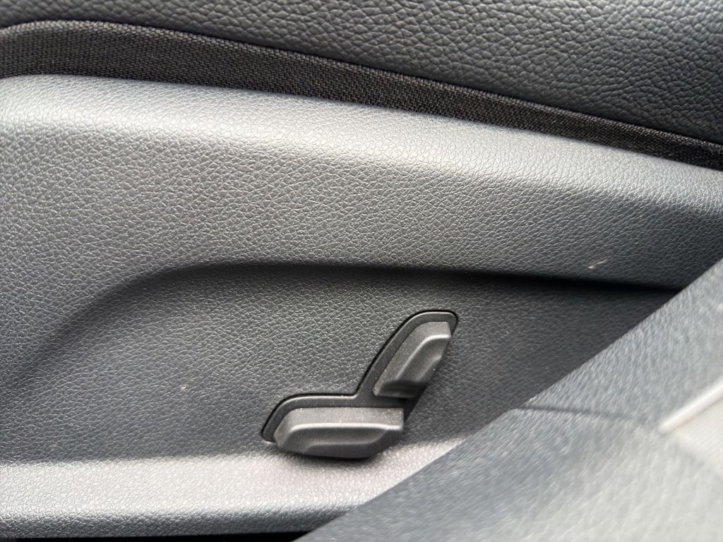 Mercedes-Benz E 300 2020