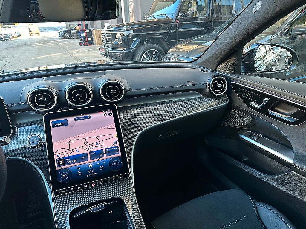 Mercedes-Benz C 300 2024