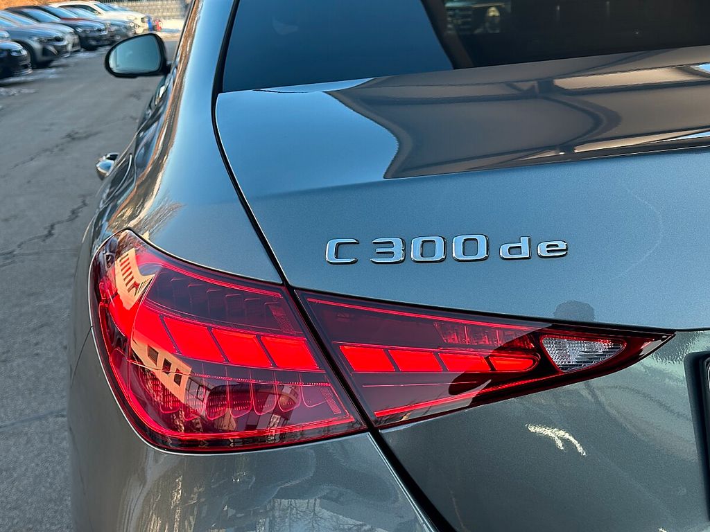 Mercedes-Benz C 300 2024