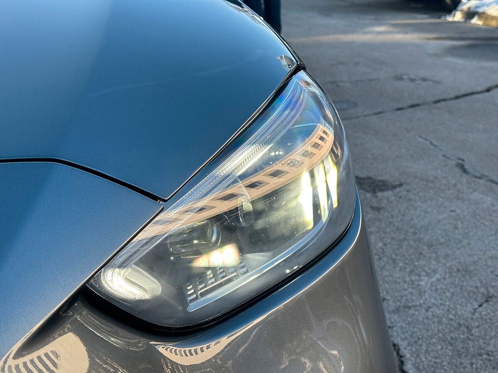 Mercedes-Benz C 300 2024