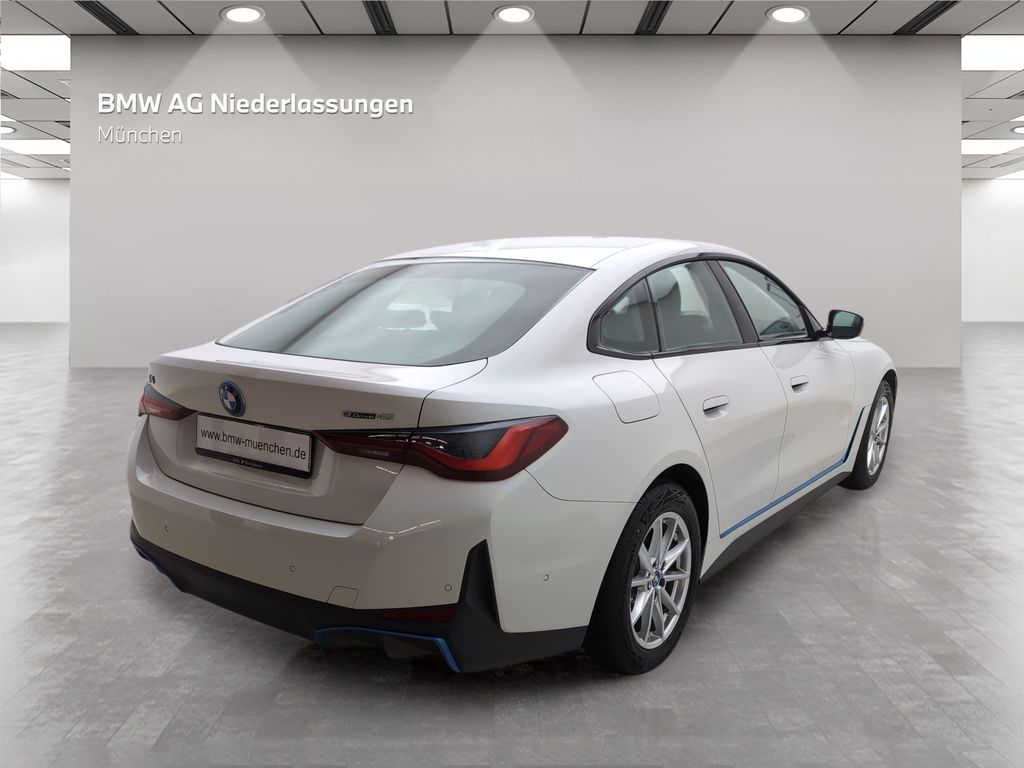 BMW i4 2023