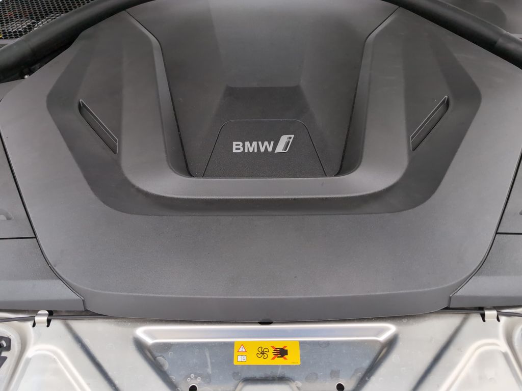 BMW i4 2023