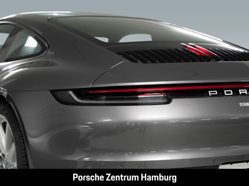 Porsche 992 2023
