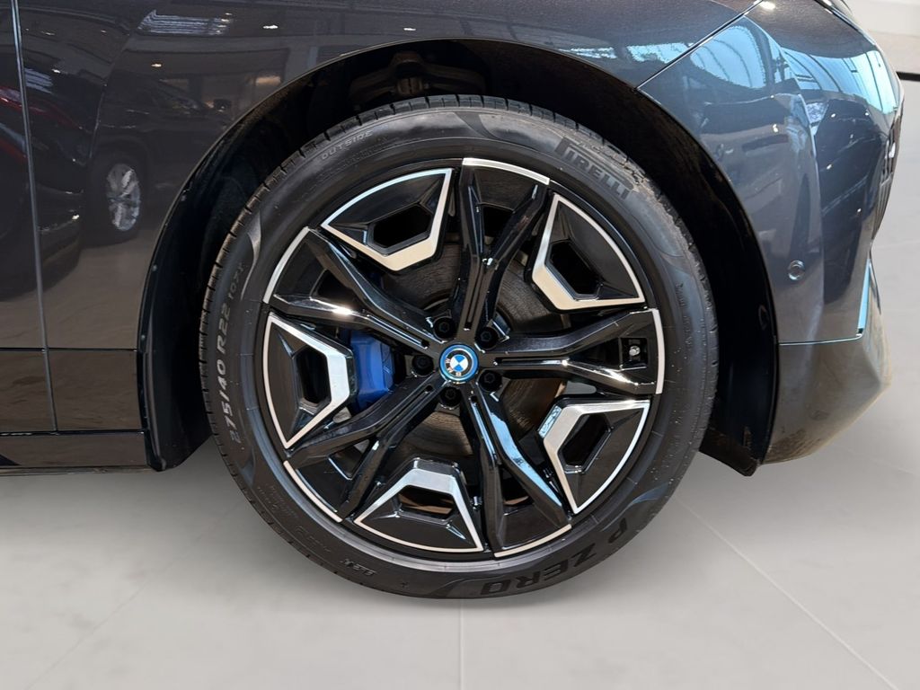 BMW iX 2023
