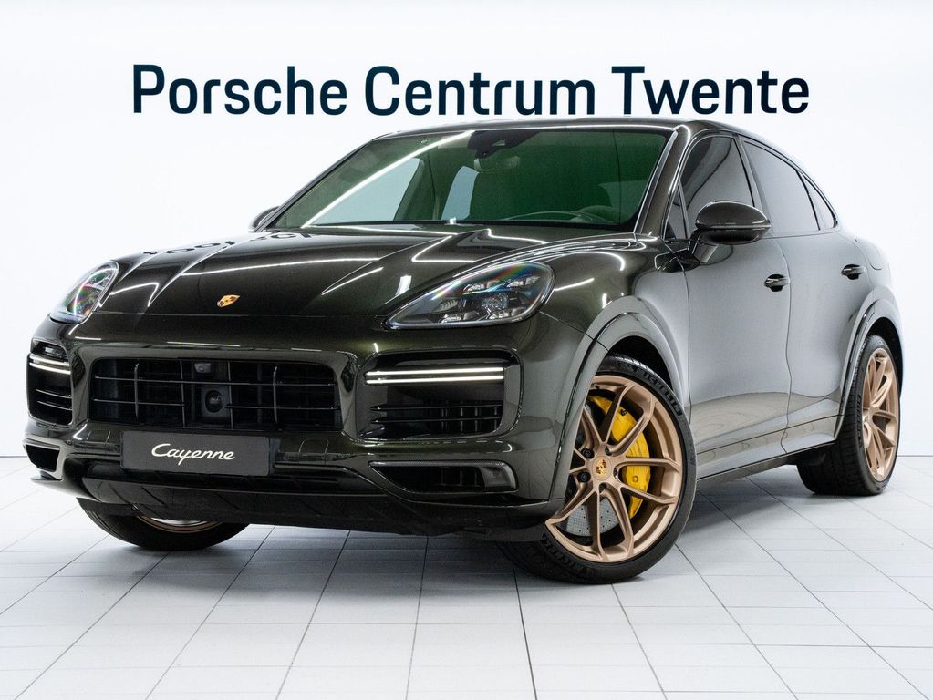 Porsche Cayenne 2022