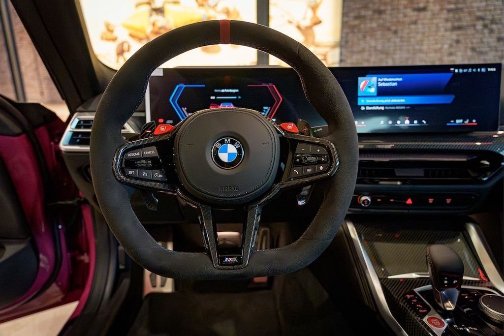 BMW M4 2025