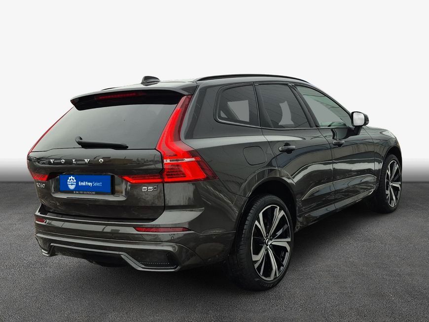 Volvo XC60 2025