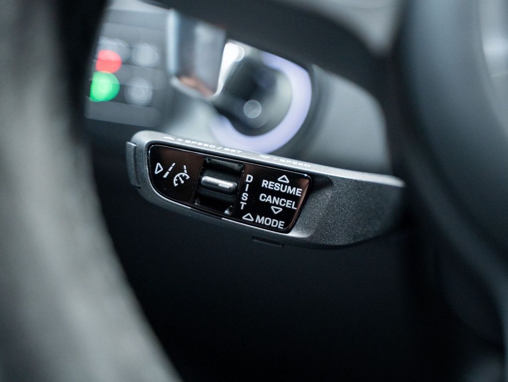 Porsche Cayenne 2022