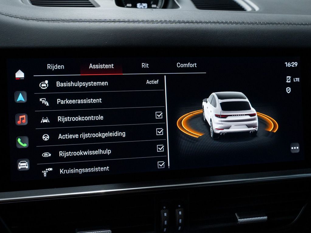 Porsche Cayenne 2022