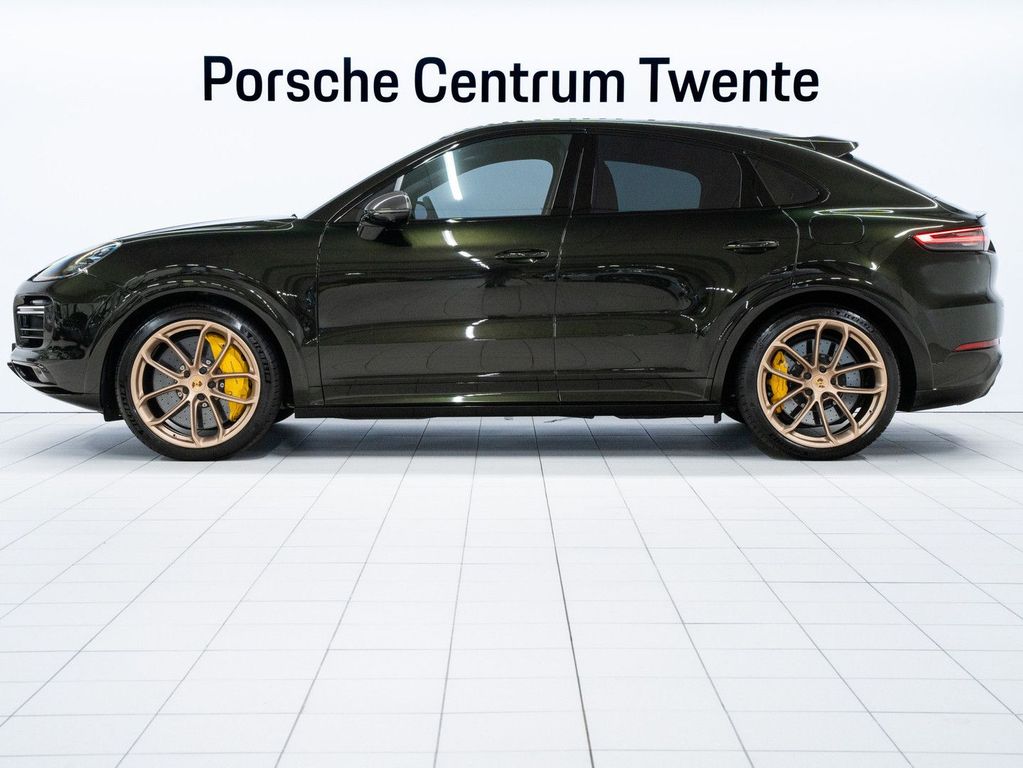 Porsche Cayenne 2022