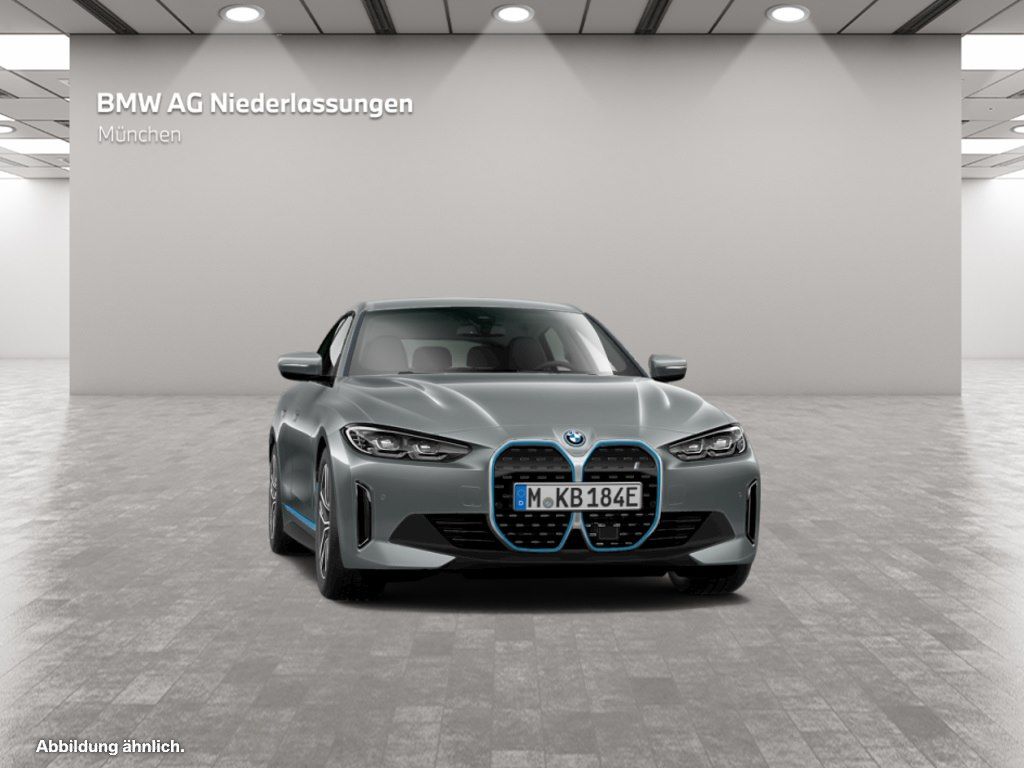 BMW i4 2023