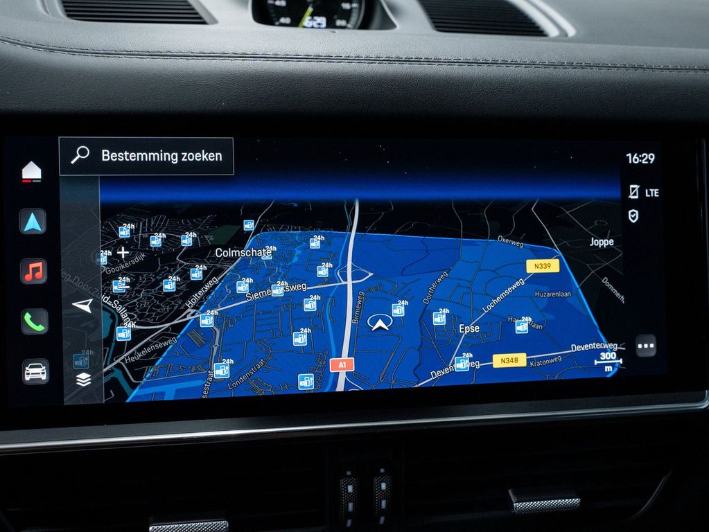 Porsche Cayenne 2022