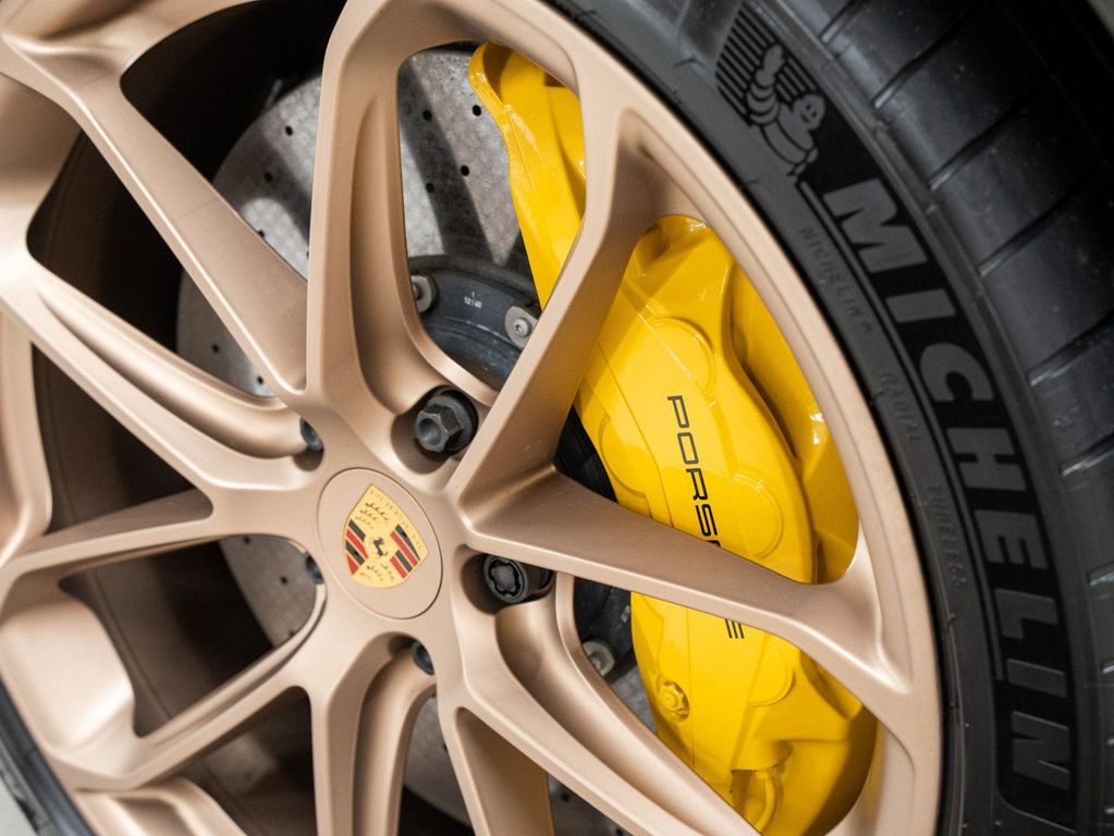 Porsche Cayenne 2022