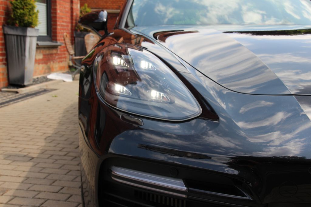 Porsche Panamera 2018