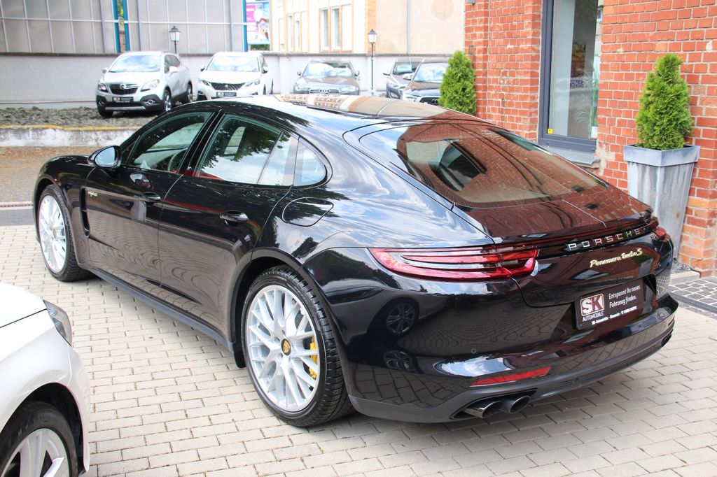 Porsche Panamera 2018