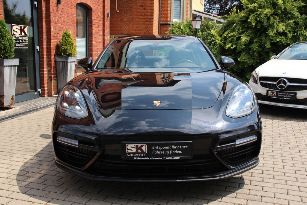 Porsche Panamera 2018
