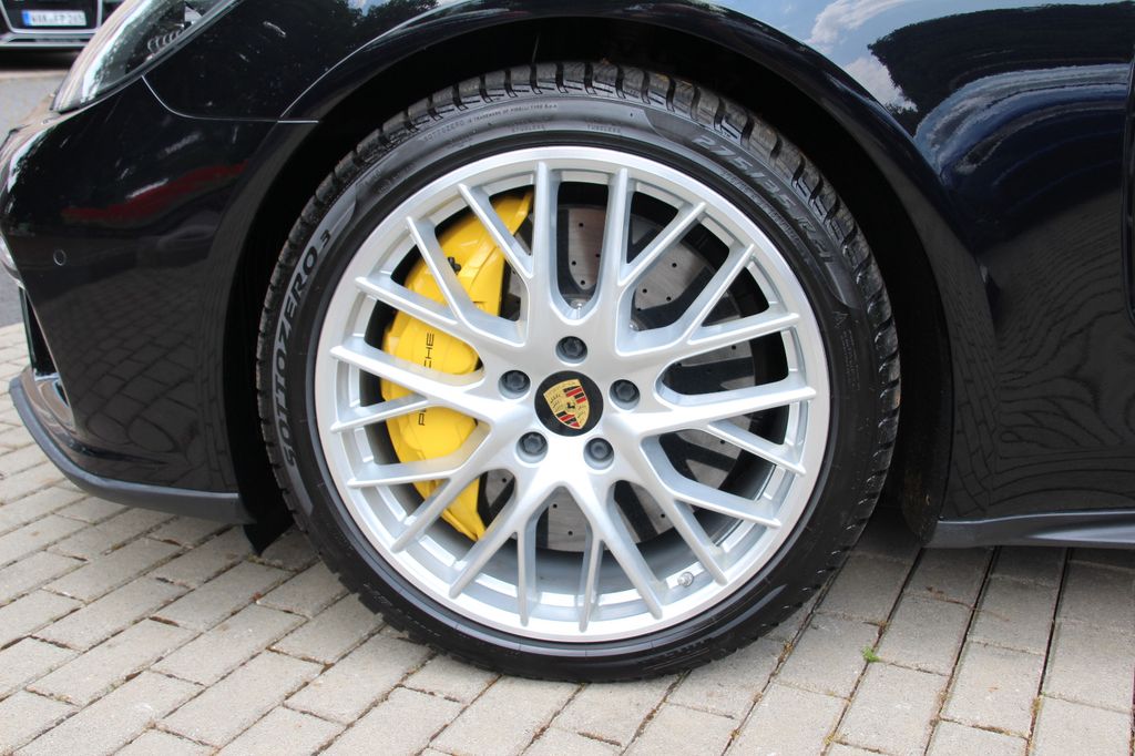Porsche Panamera 2018