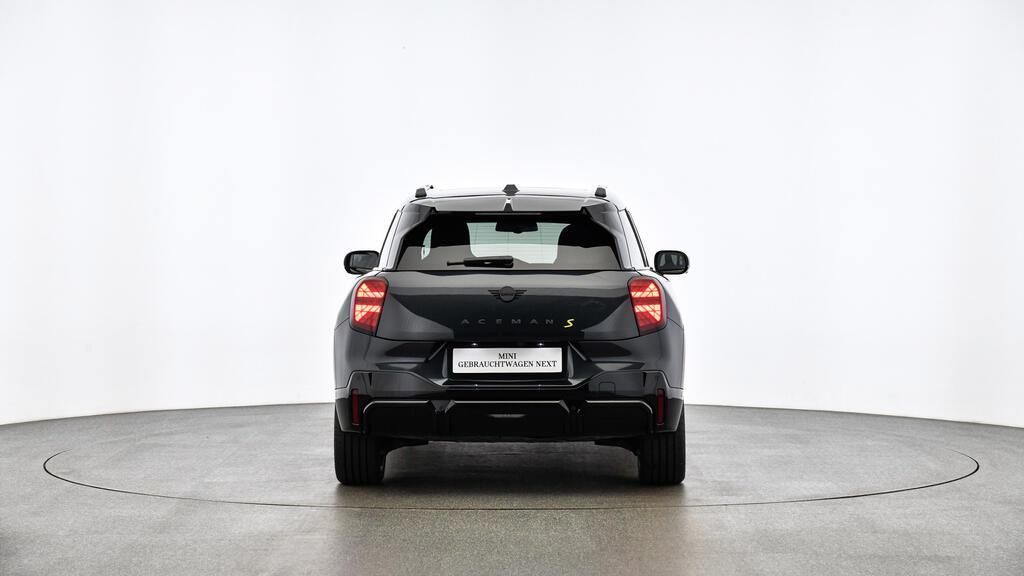 MINI Aceman 2024