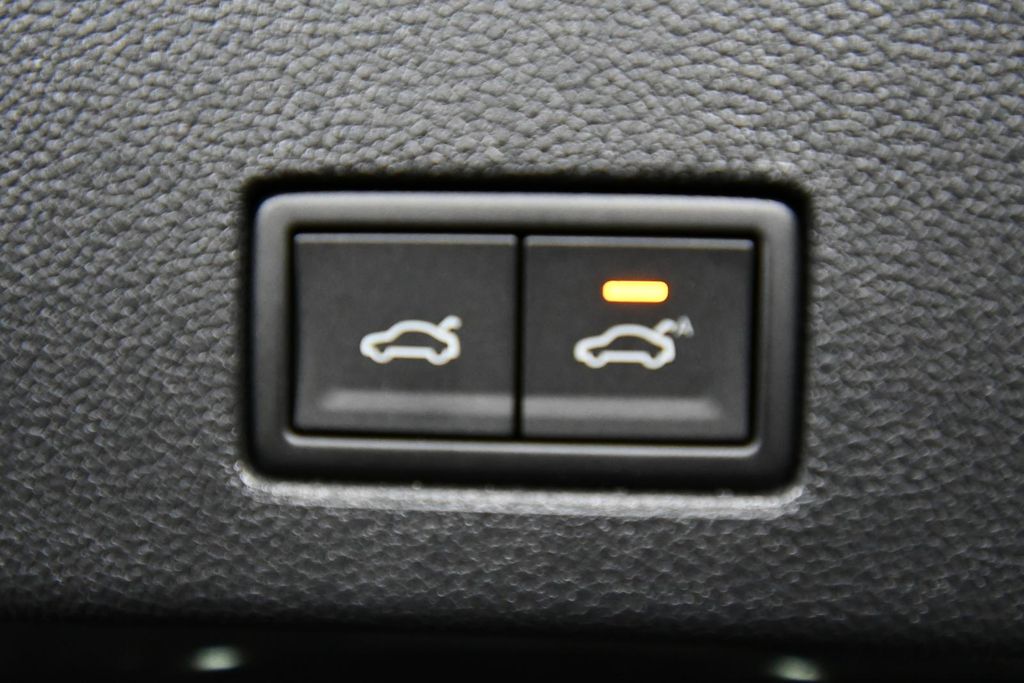 Volkswagen Touareg 2025