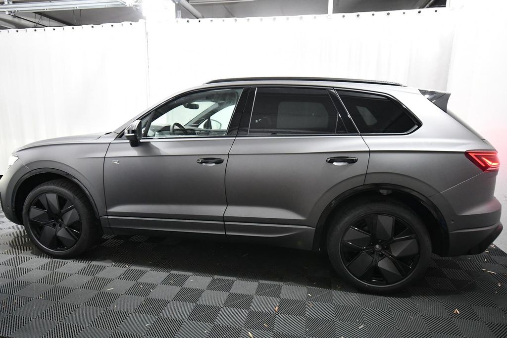 Volkswagen Touareg 2025