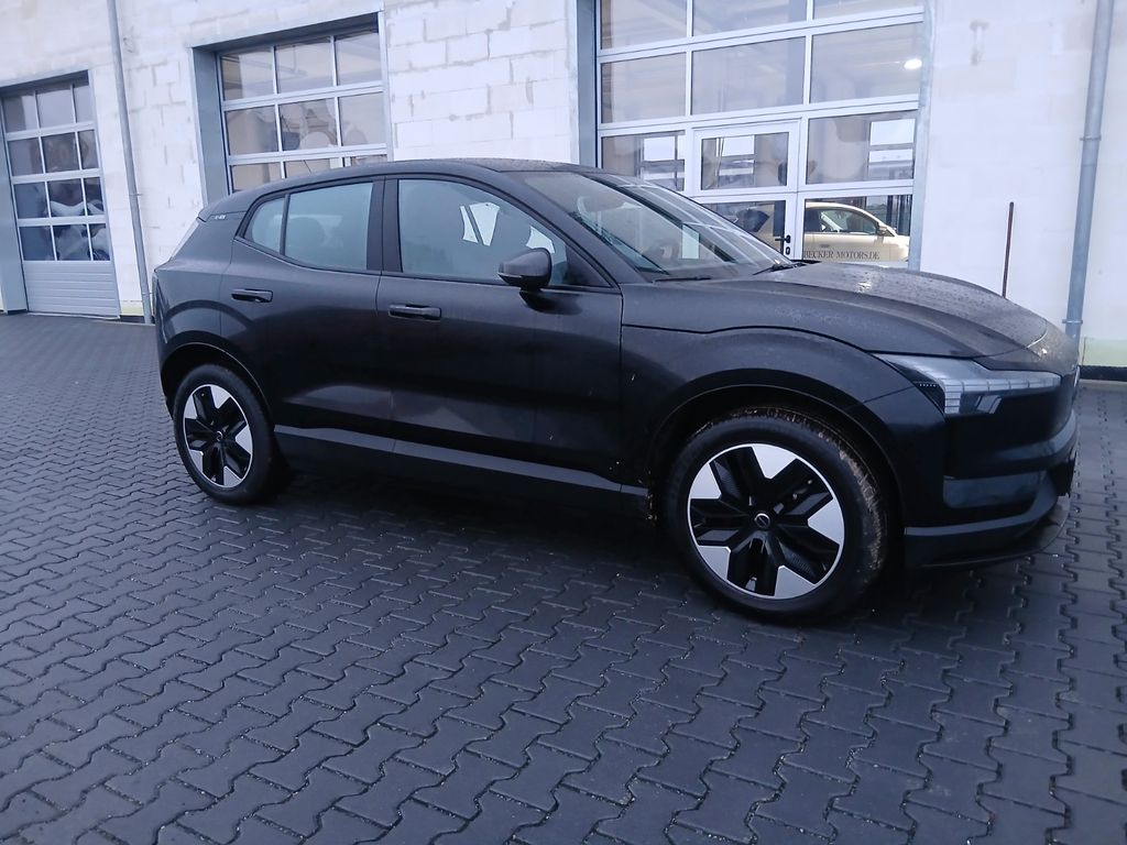 Volvo EX30 2024