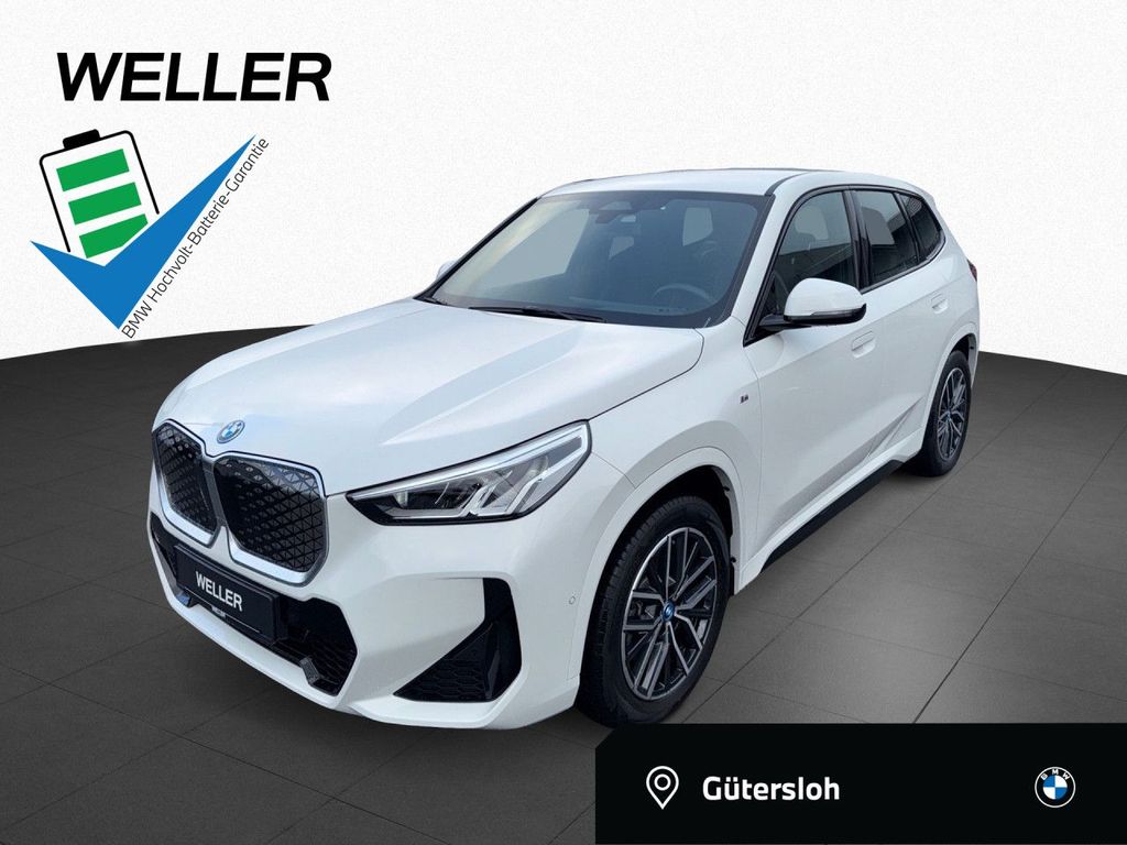 BMW iX1 2023