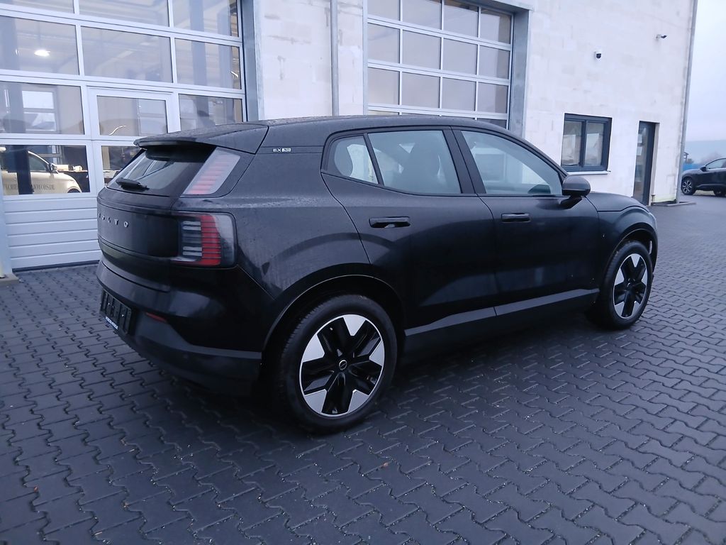 Volvo EX30 2024