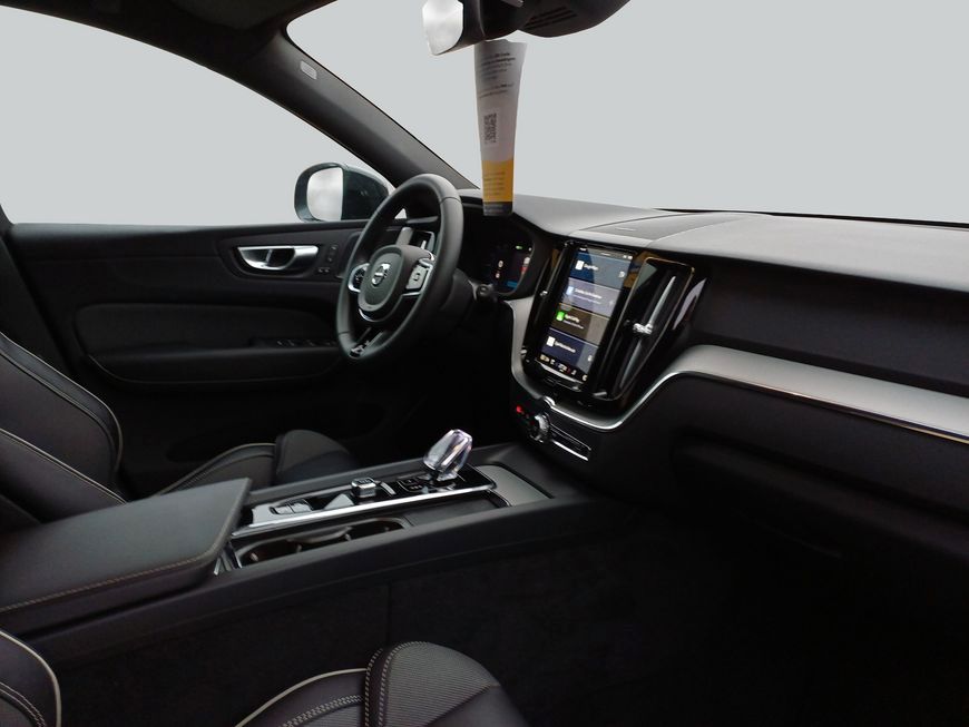 Volvo XC60 2024