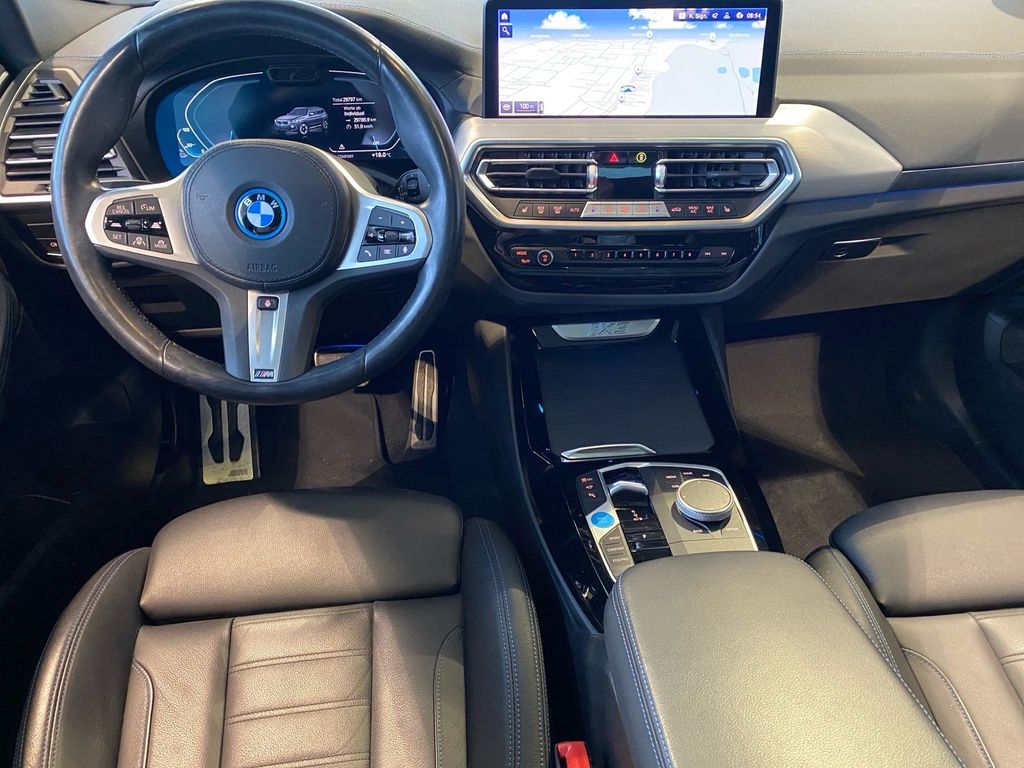 BMW iX3 2023