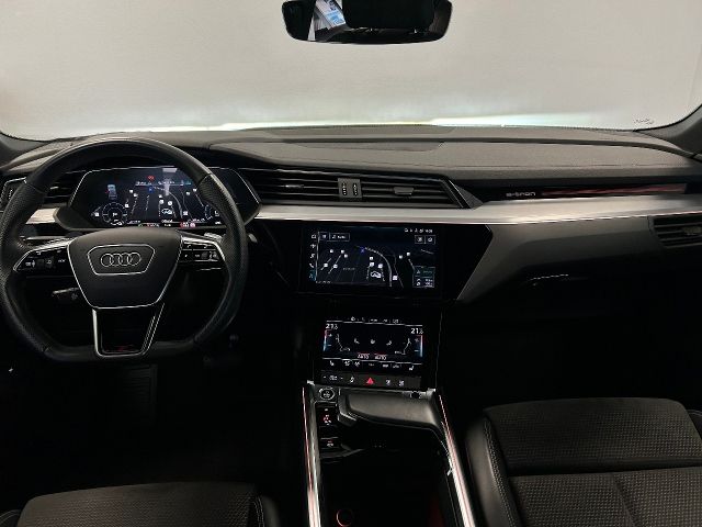Audi e-tron 2021