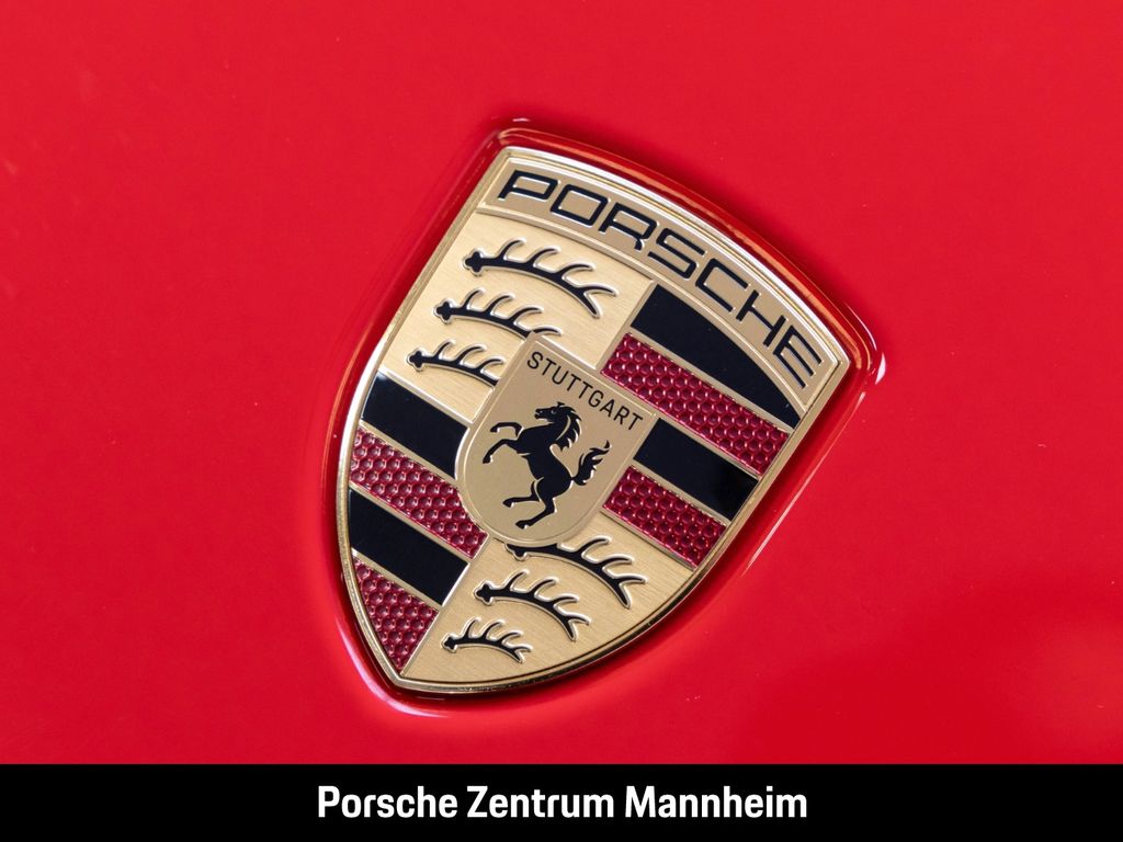 Porsche 992 2024