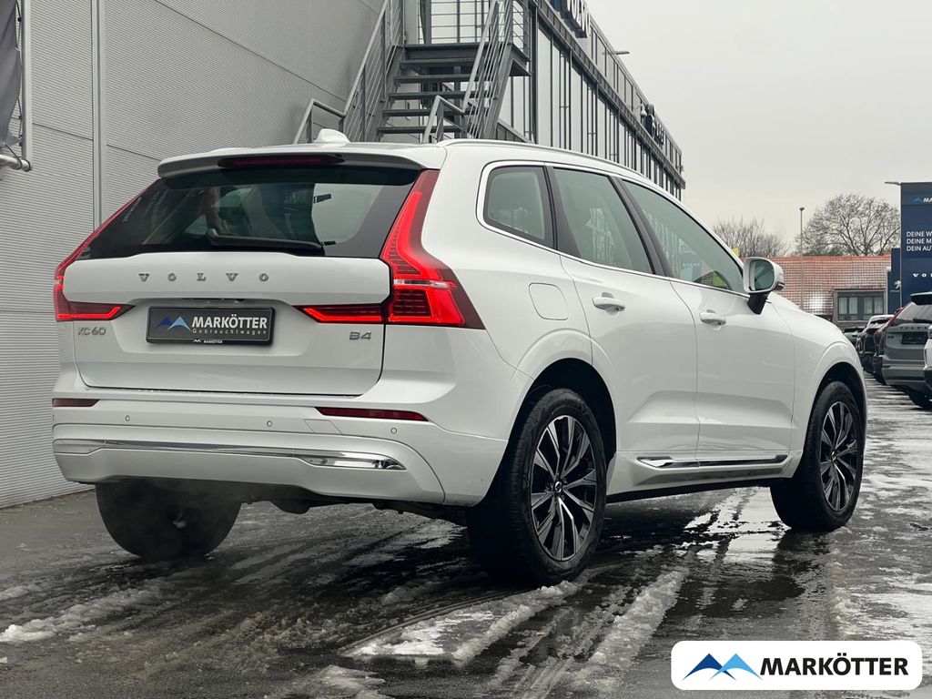 Volvo XC60 2022