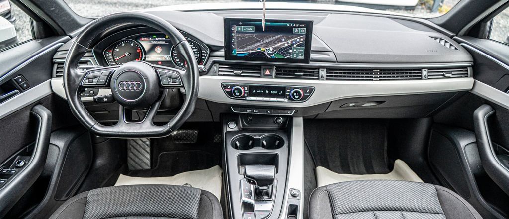 Audi A4 2022
